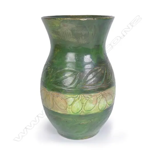 A large Briar Gardner pottery vase