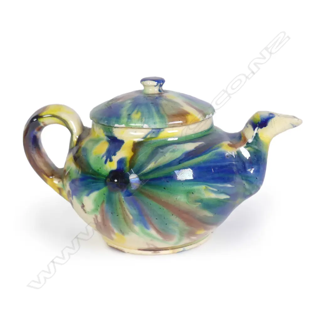 A rare Jova Rancich majolica glazed teapot Image 1++