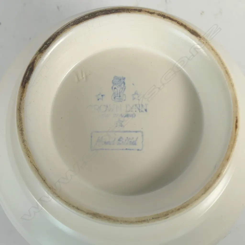 A Crown Lynn 'Hand Potted' white glazed vase Image 1++