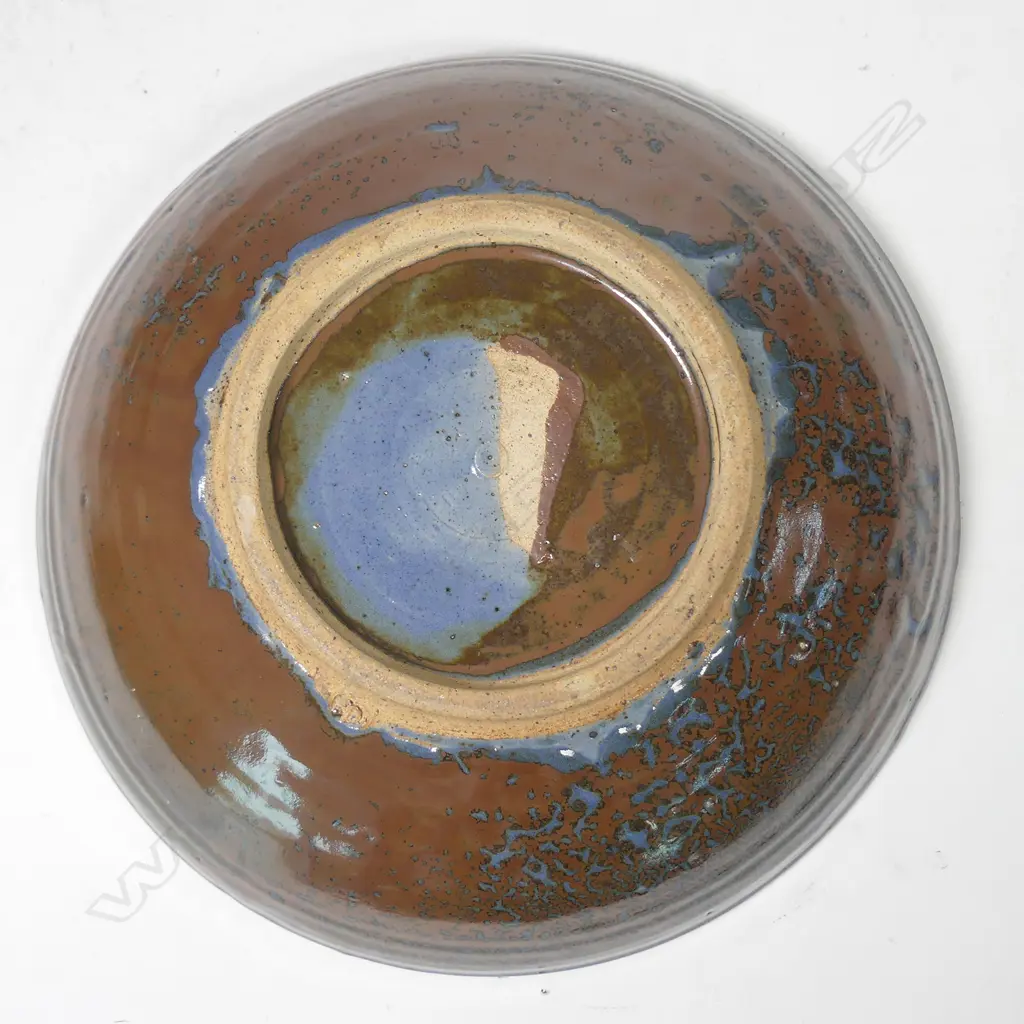 A Len Castle large stoneware bowl Image 1++