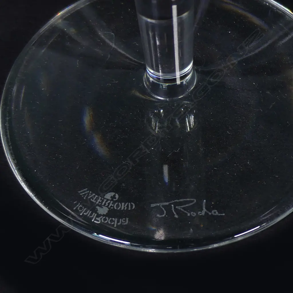 Six Waterford Geo white wine glasses Image 1++