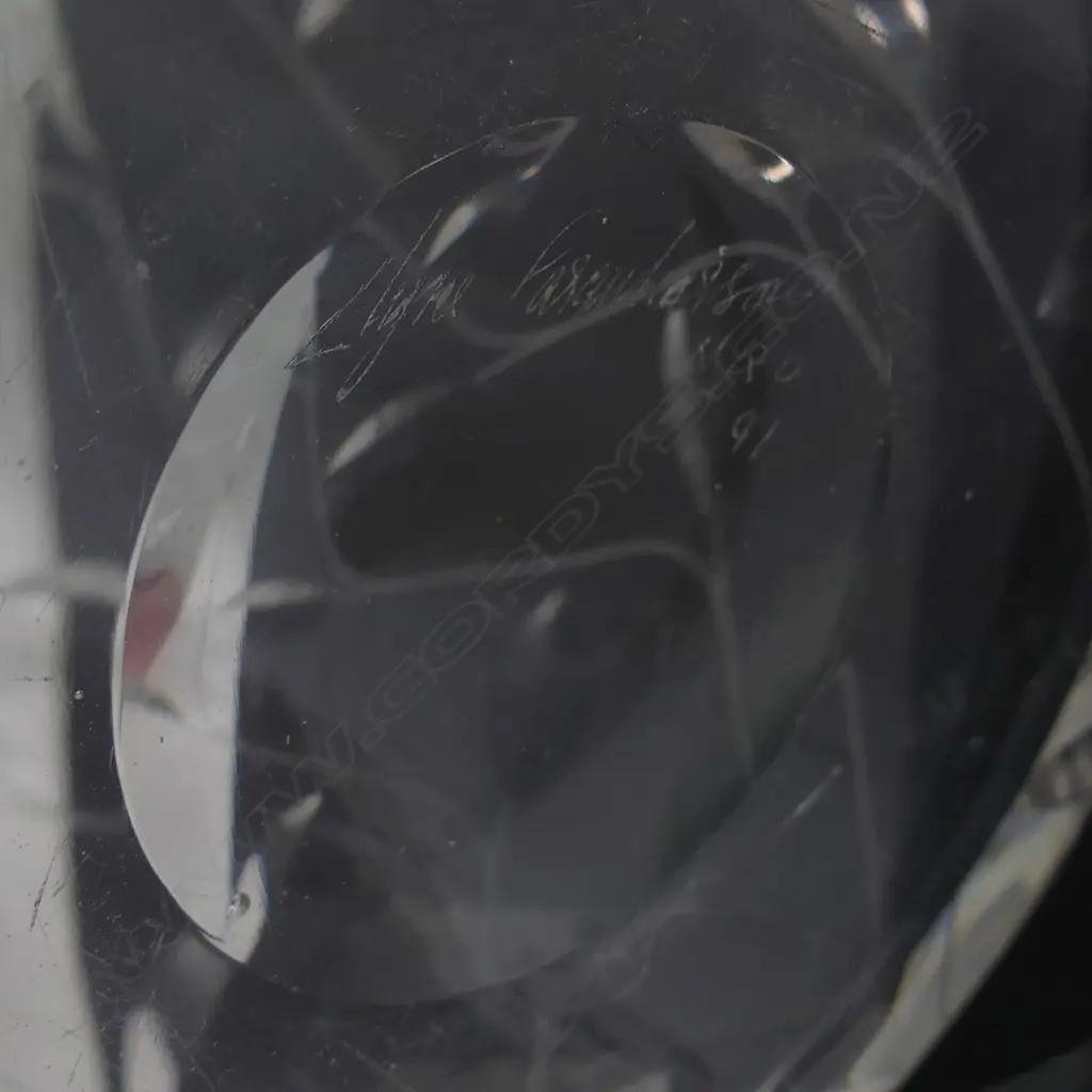 A Clyne Farquharson cut crystal decanter Image 1++