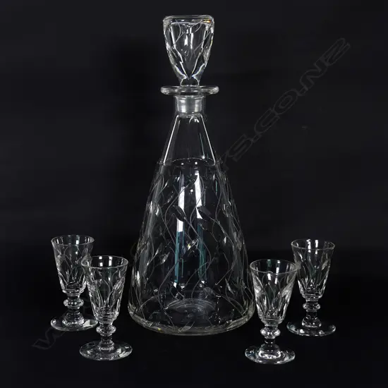 A Clyne Farquharson cut crystal decanter