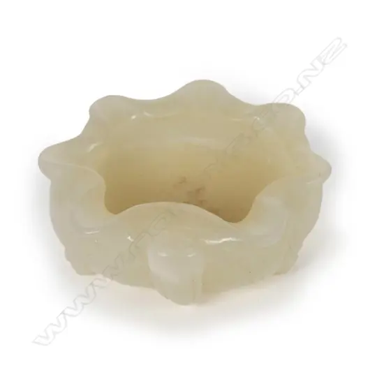 A Chinese pale jadeite small brush washing dish