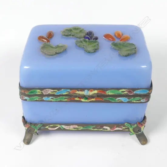 A Chinese Peking glass box