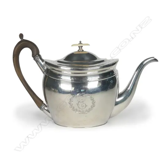 A George III silver teapot