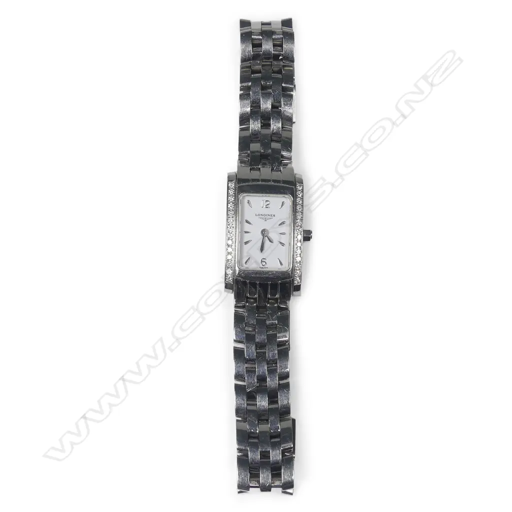 A lady’s Longines Dolce Vita wristwatch Image 1++
