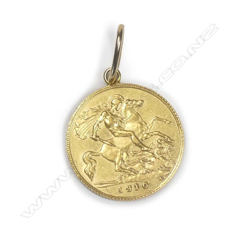 A 1910 gold half sovereign Image 1++