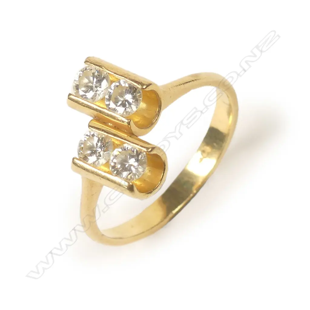 A 22ct gold and diamond ring Image 1++