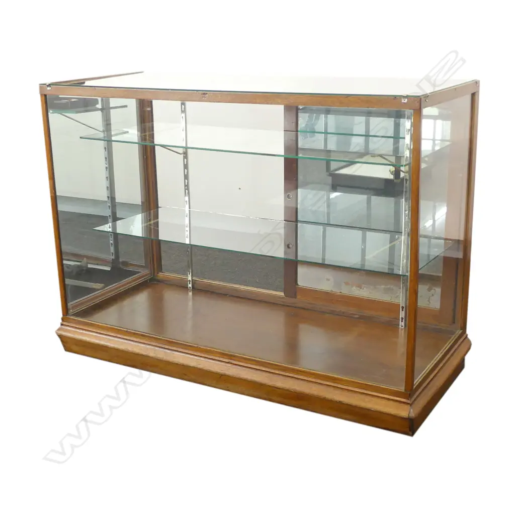 A 1920s oak framed and glazed shop display counter Image 1++