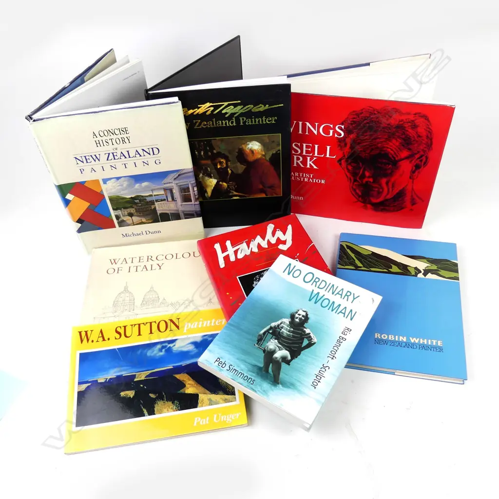 A selection of NZ art books Image 1++