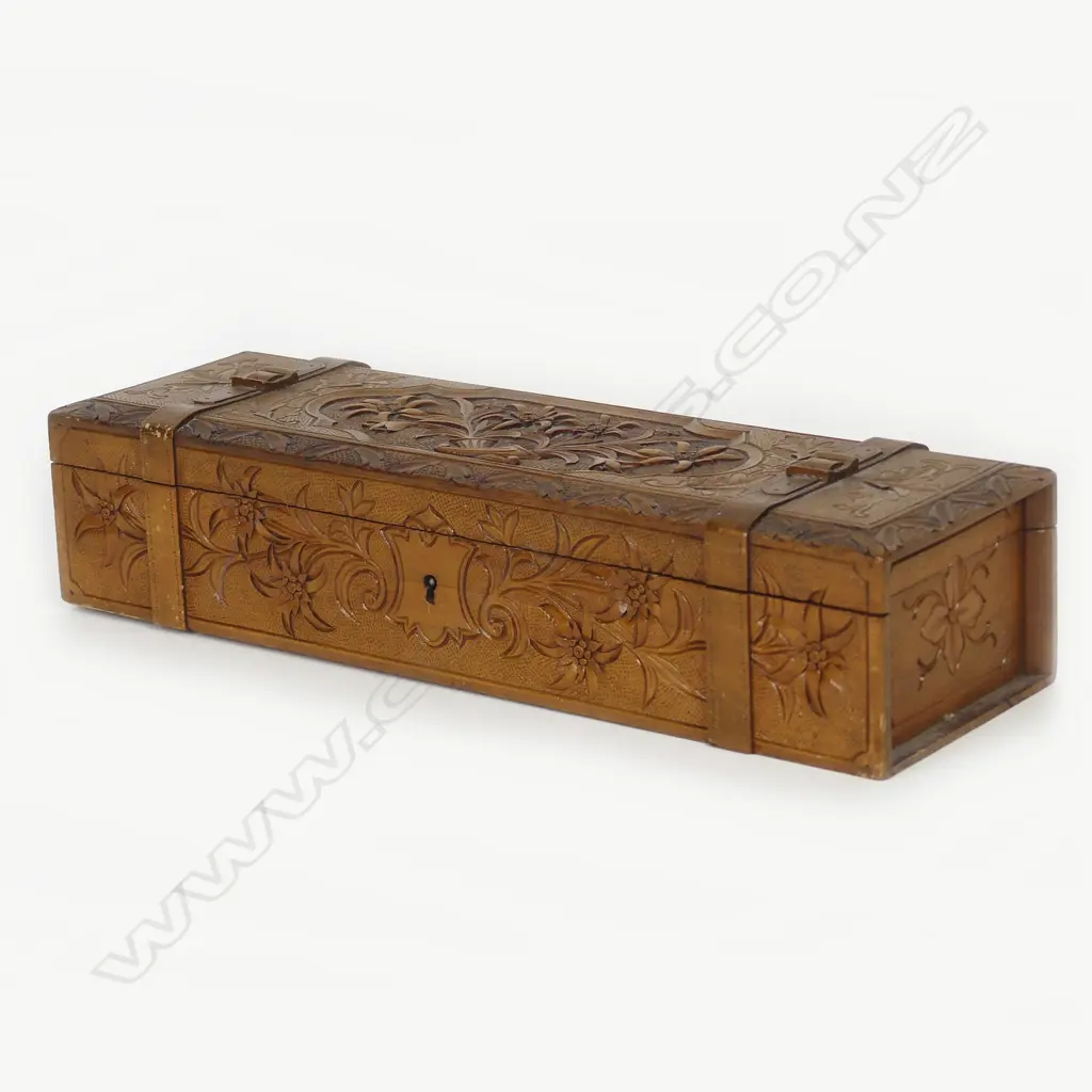 A Continental wood glove box Image 1++