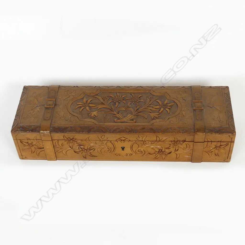 A Continental wood glove box Image 1++