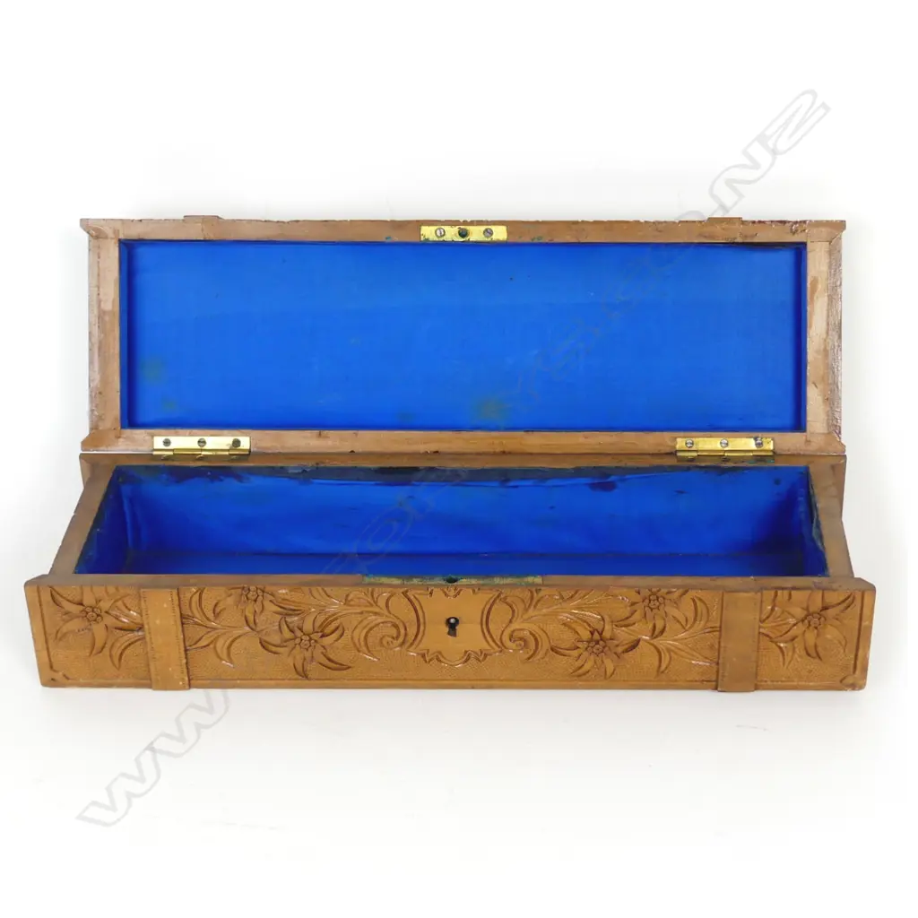 A Continental wood glove box Image 1++