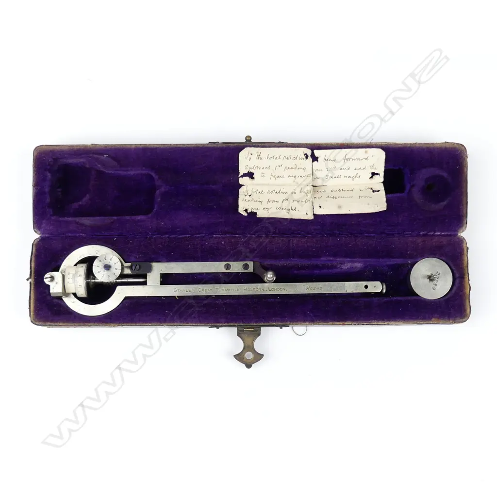 A cased Stanley (Great Turnstile Holborn London) Amsler type planimeter Image 1++