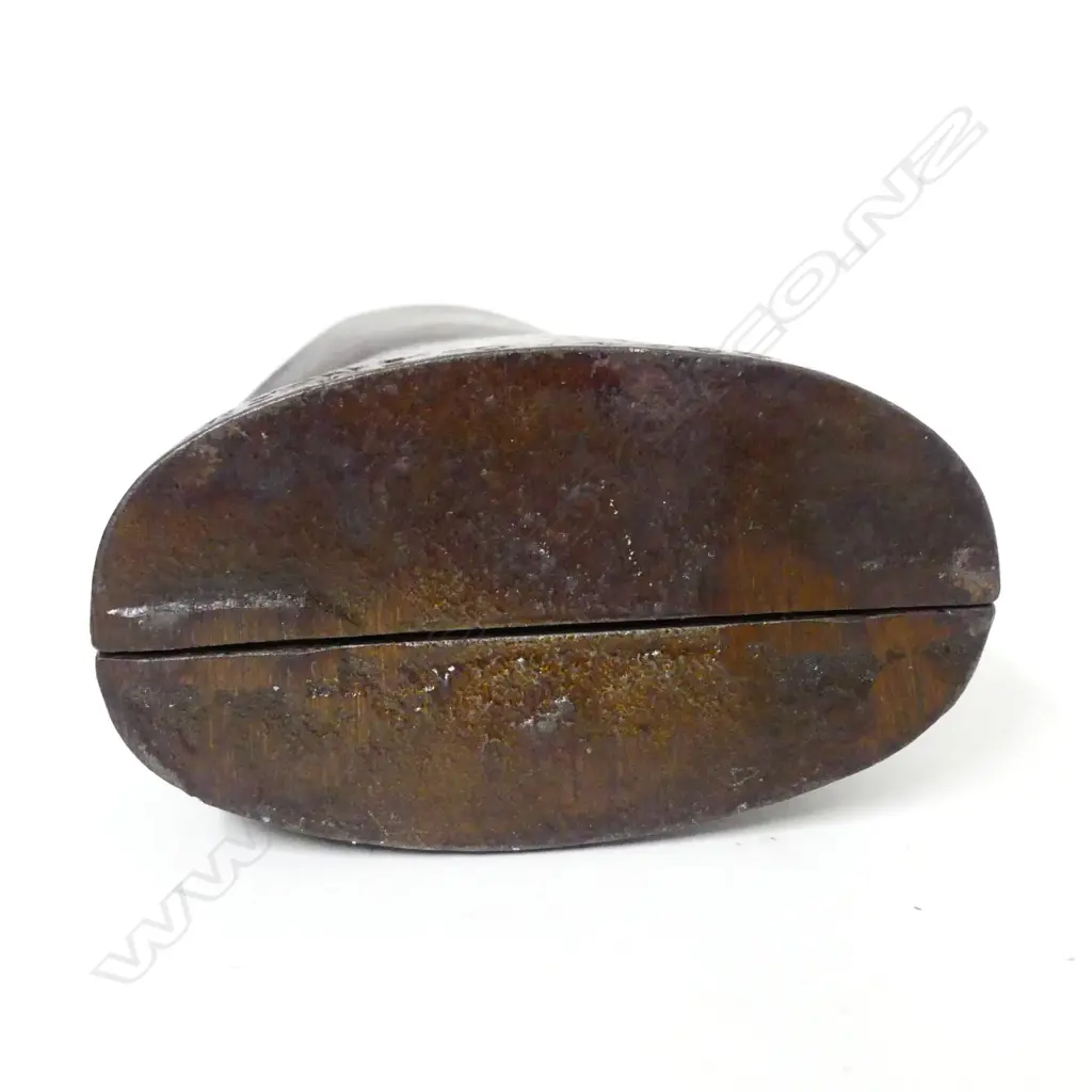 A cast iron money bank 'Every Copper Helps' Image 1++