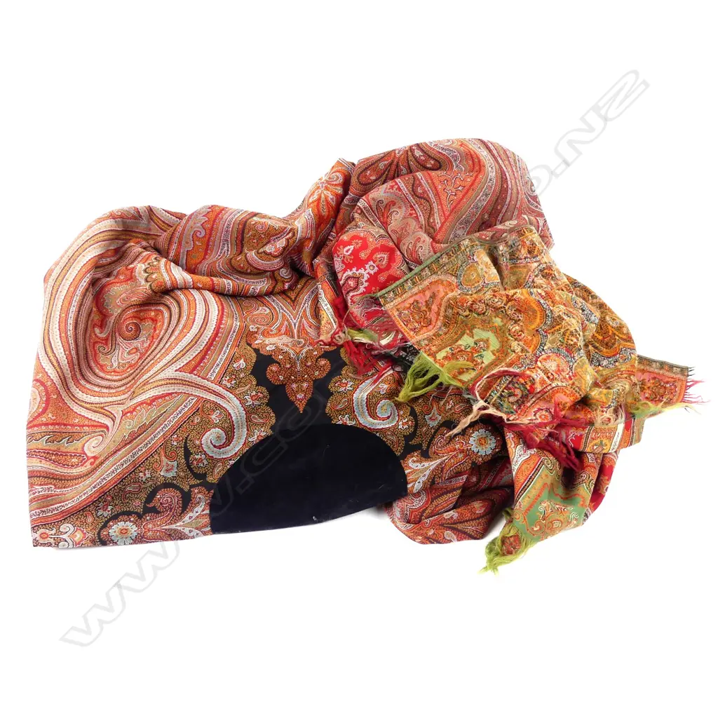 A Victorian Paisley shawl Image 1++