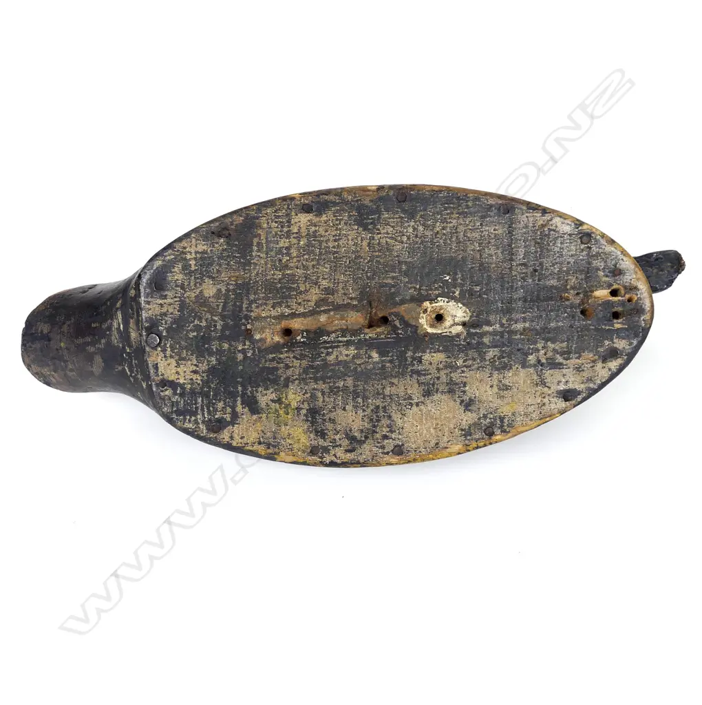 An early vintage wooden teal duck decoy Image 1++