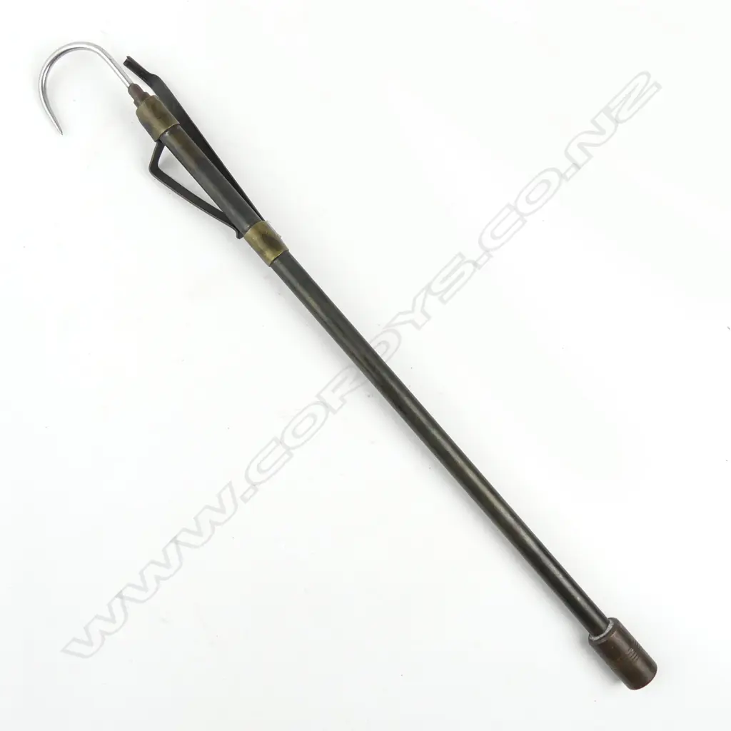 A vintage brass two-draw lady's gaff Image 1++