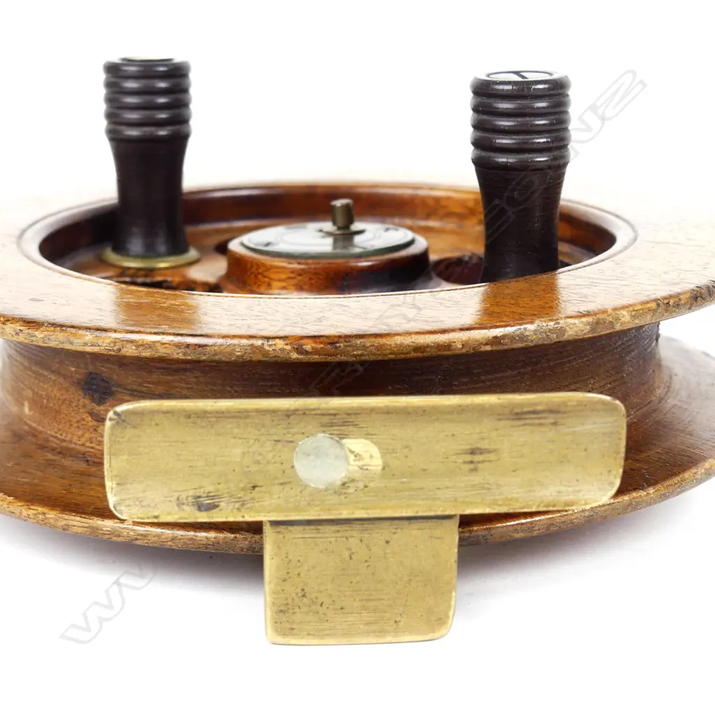 An old 7" Oakwood Ruben Heaton’s Scarborough-style sea reel Image 1++
