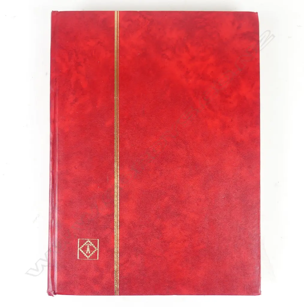 An album of American stamps Image 1++