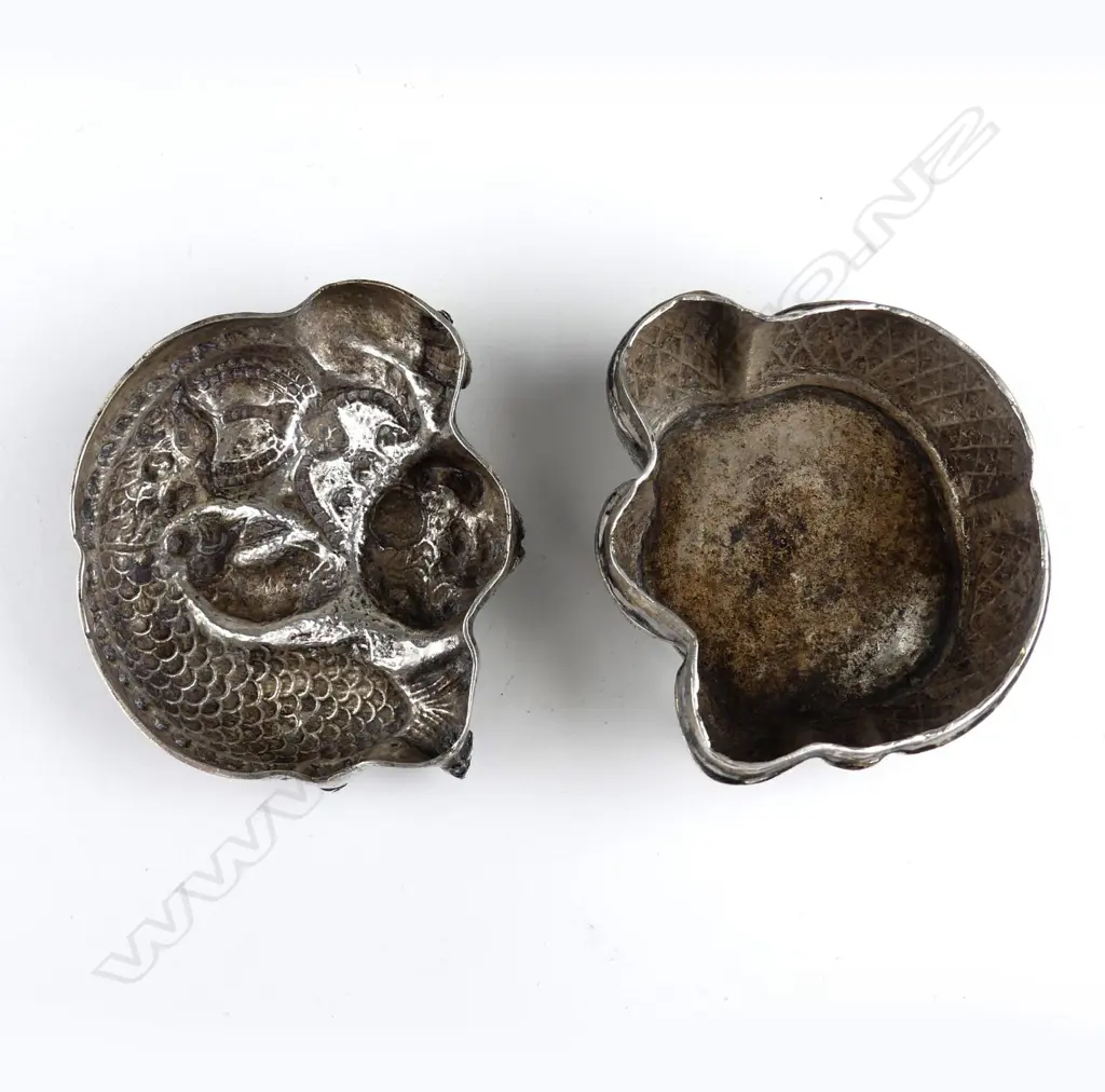 A Cambodian betel nut box Image 1++