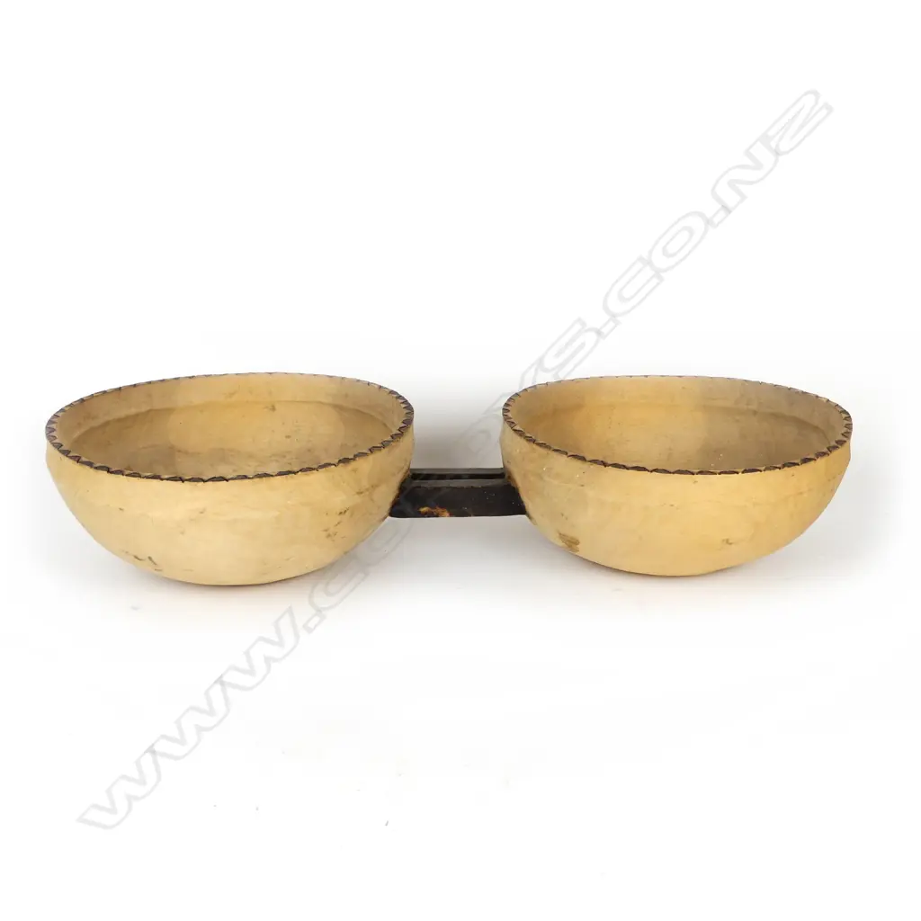 An early 20thC African wood double bowl Image 1++