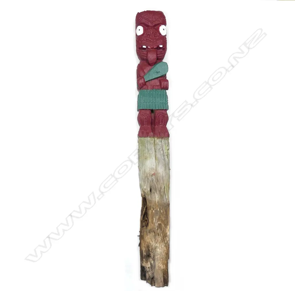 An old 19th/20thC Maori carved stylised figured post ex. Whakarewarewa Village Image 1++