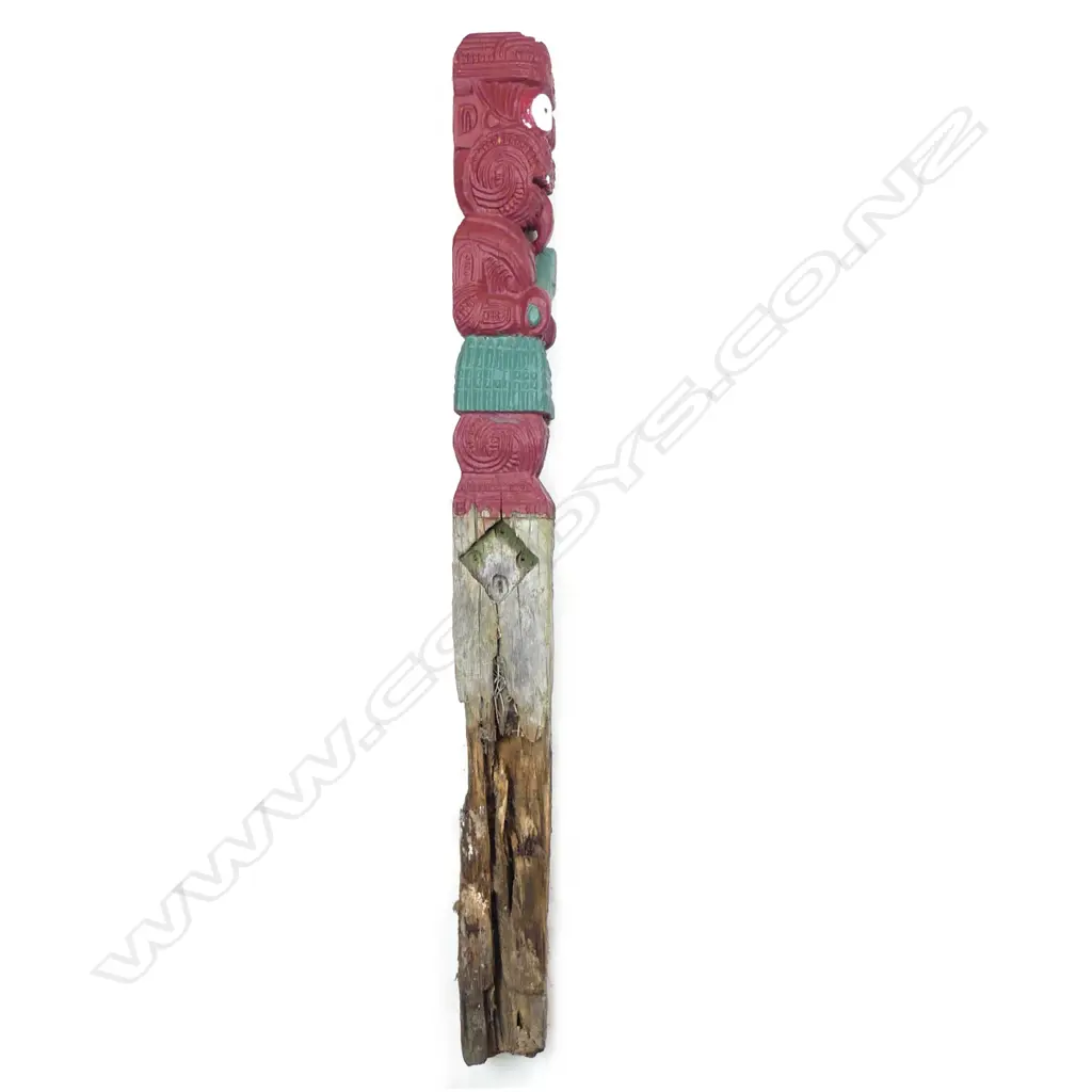An old 19th/20thC Maori carved stylised figured post ex. Whakarewarewa Village Image 1++