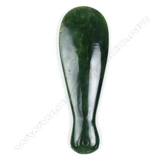 A contemporary nephrite miniature mere