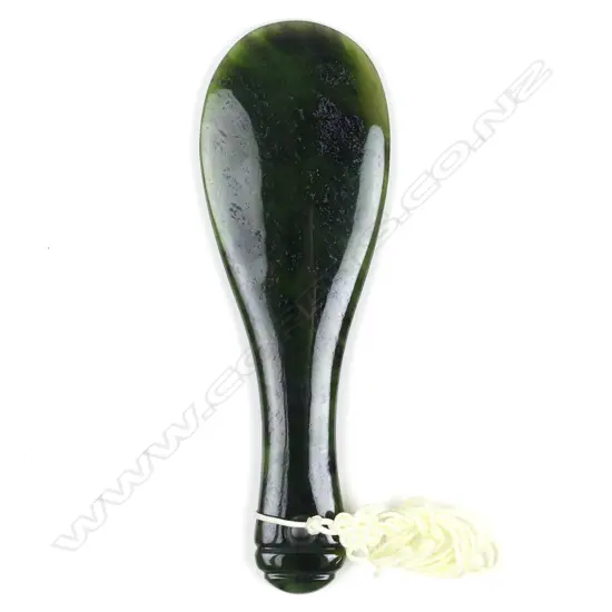 A contemporary nephrite miniature mere