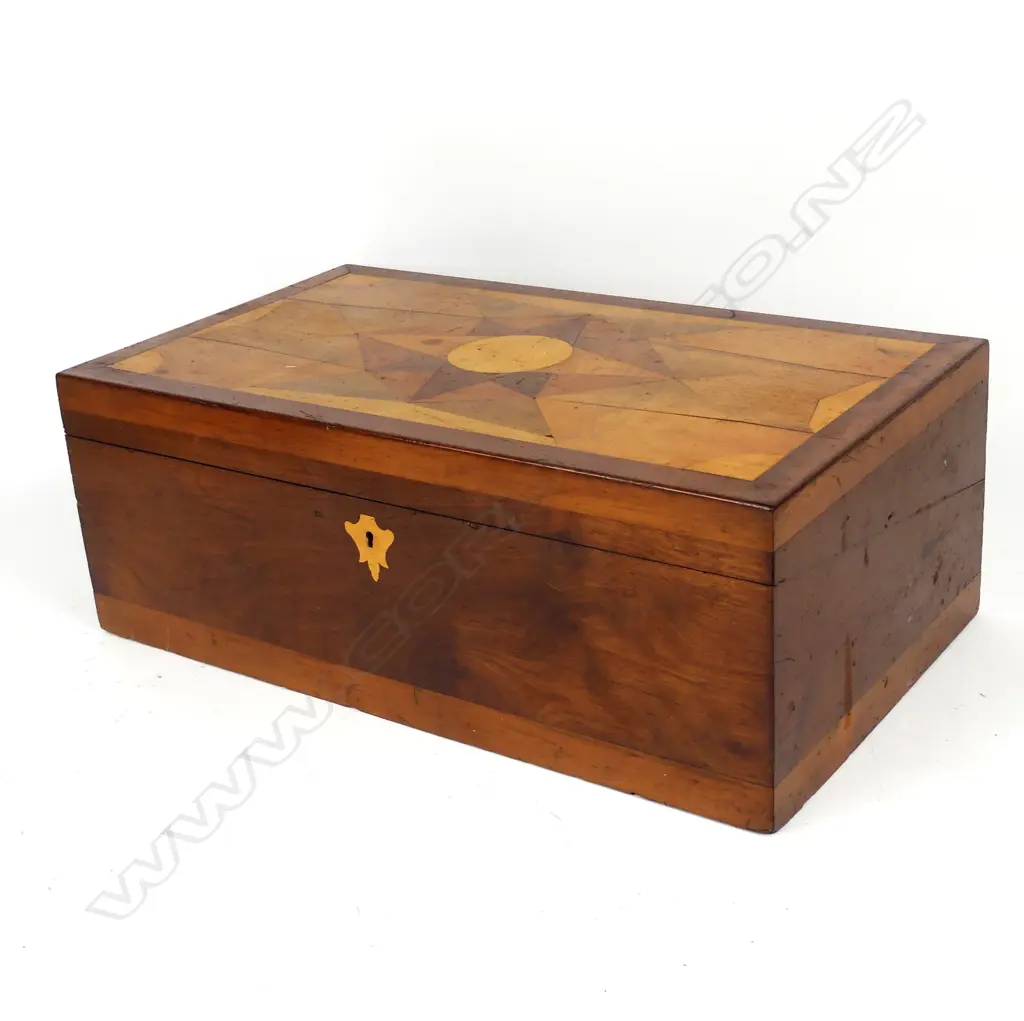 A New Zealand native timbers writing slope Image 1++