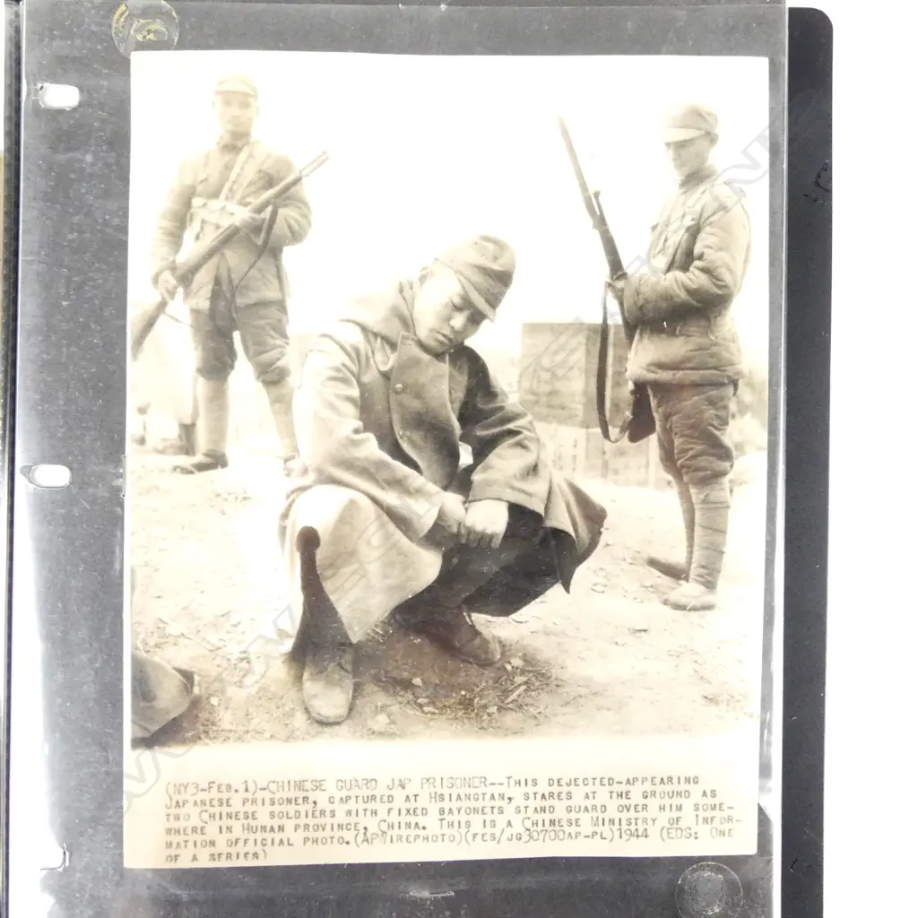 A folder of various ephemera Image 1++