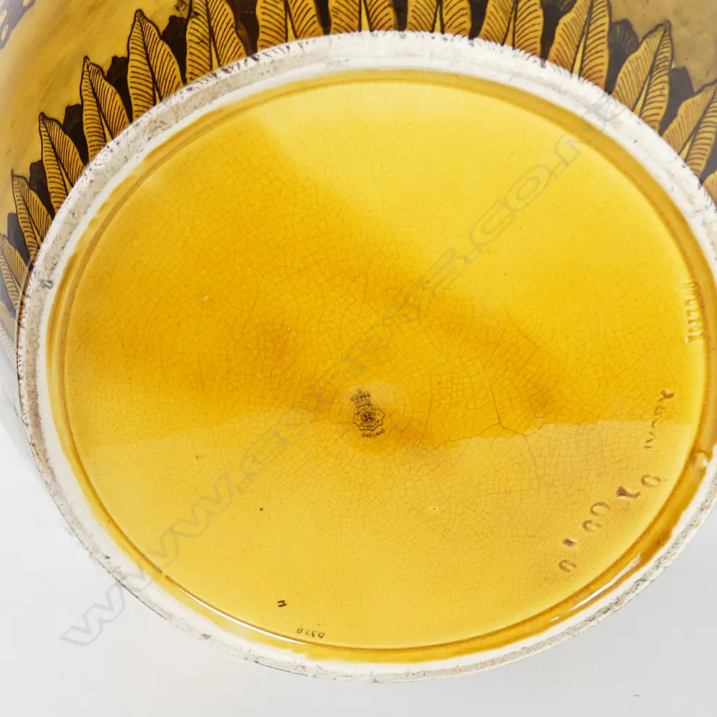 A rare and impressive large Doulton Art Nouveau jardiniere Image 1++