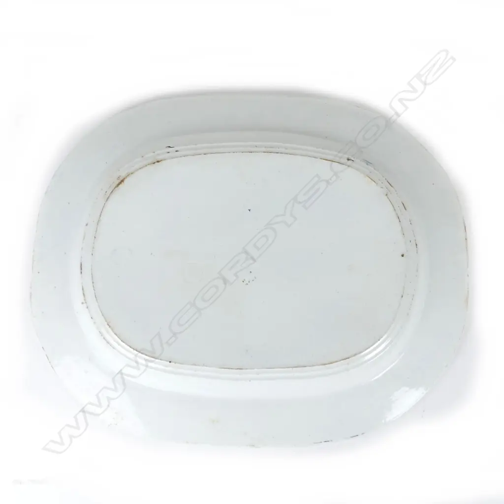 A large ironstone blue and white ashet Image 1++