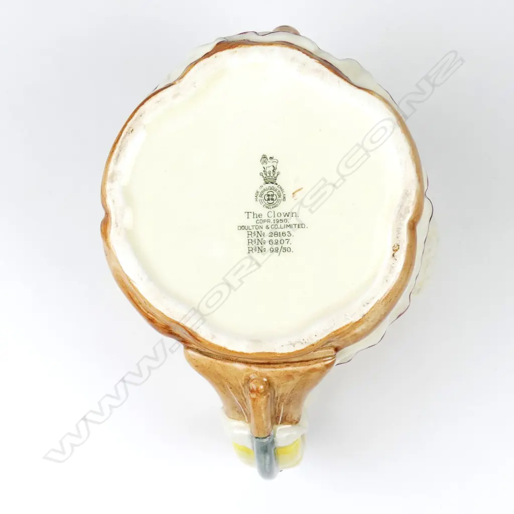 Royal Doulton rare character jug "The White Haired Clown" Image 1++