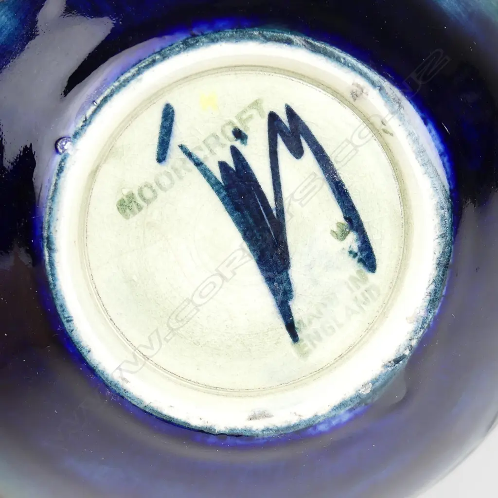 A Walter Moorcroft anemone vase Image 1++