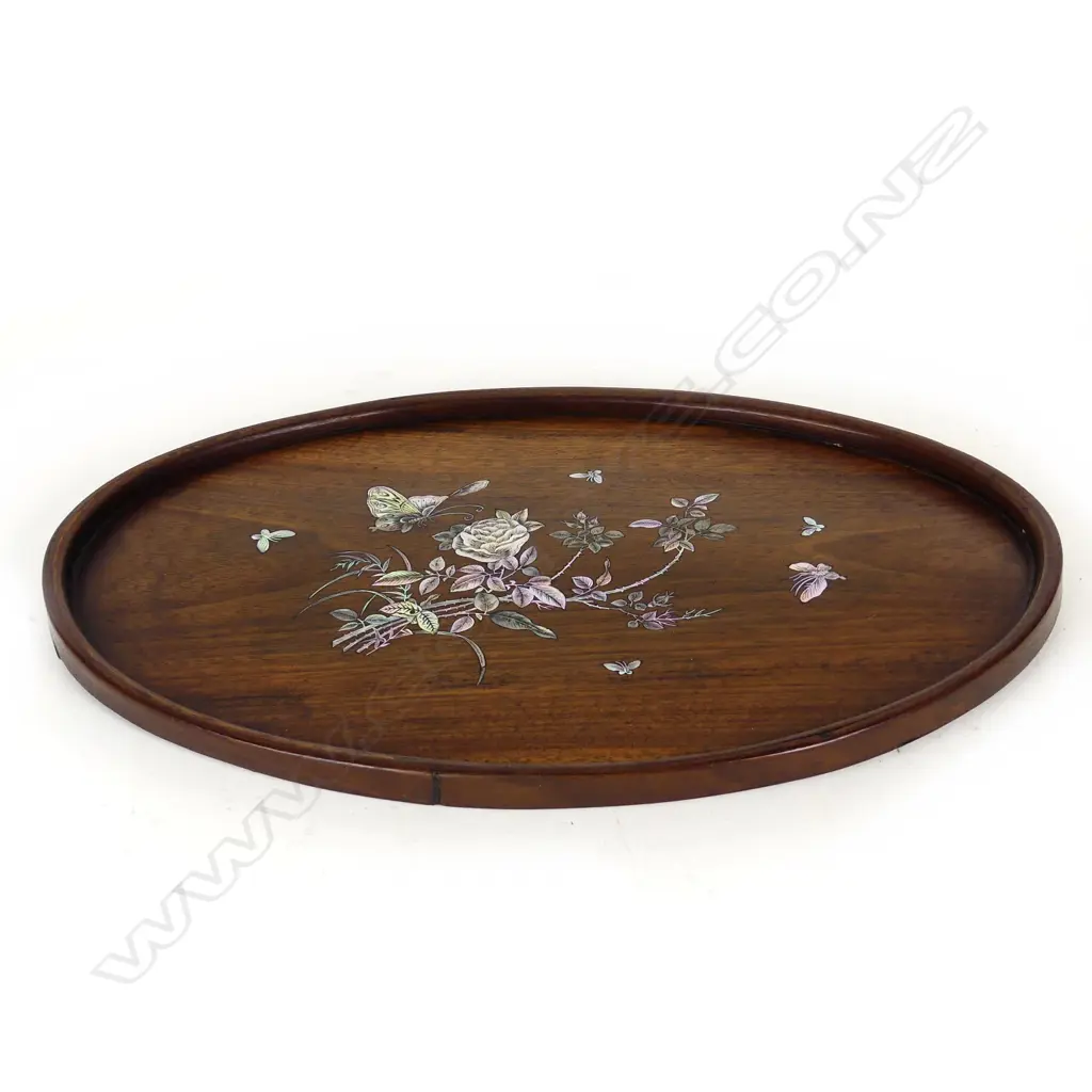 A Chinese vintage rosewood and mother of pearl tray Image 1++