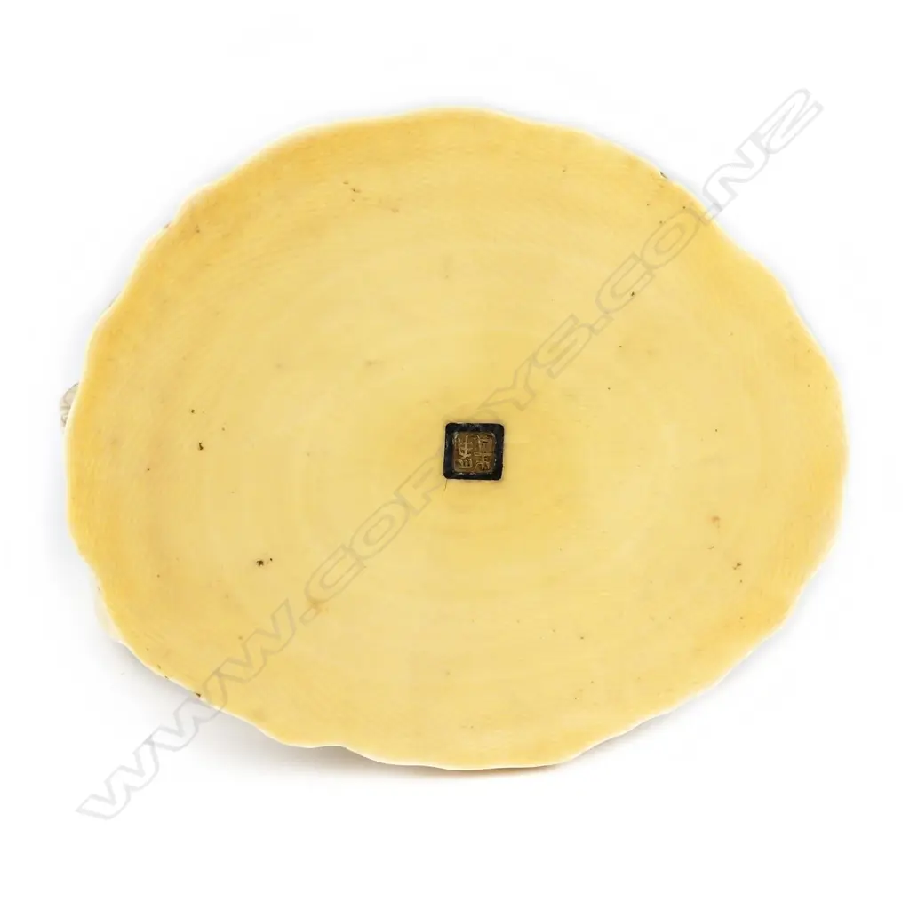 An outstanding Japanese Meiji period okimono of a barrel maker Image 1++