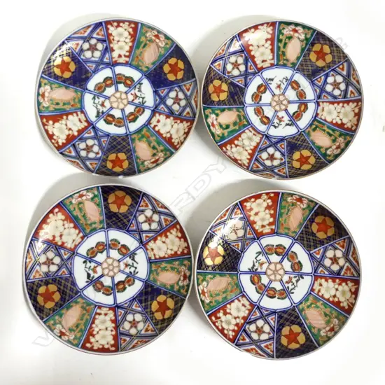 Four porcelain dishes