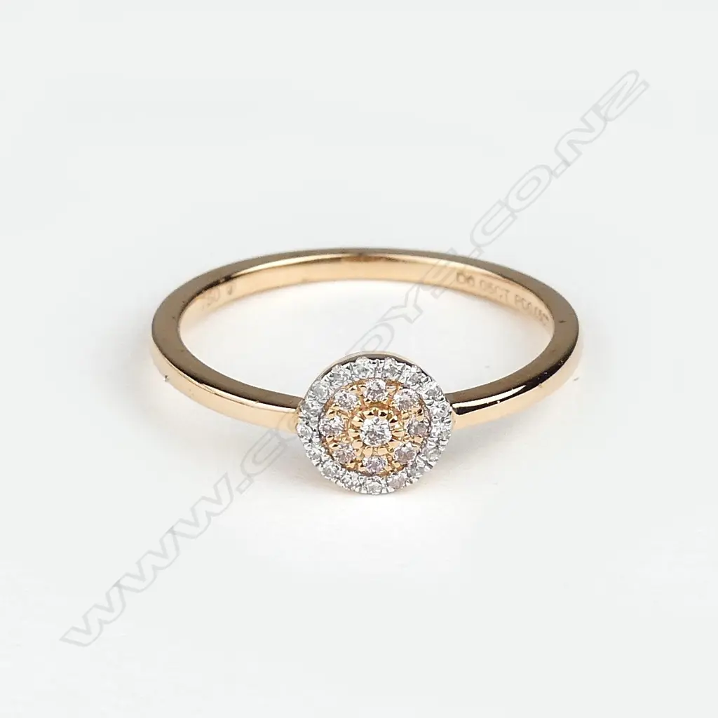 An 18ct rose gold and diamond ring Image 1++