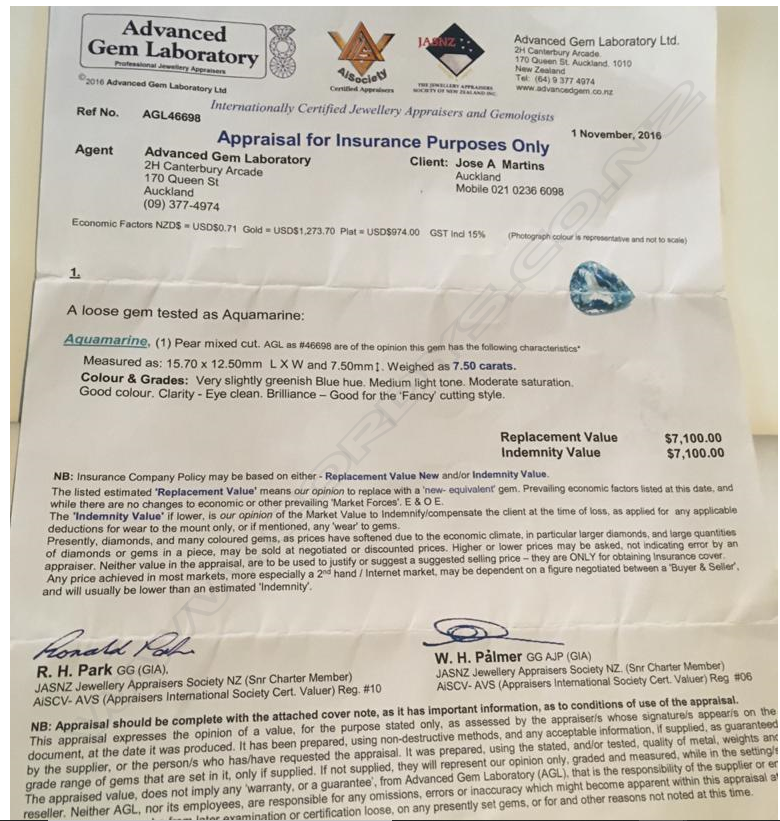 An 18ct large aquamarine and diamond pendant Image 1++