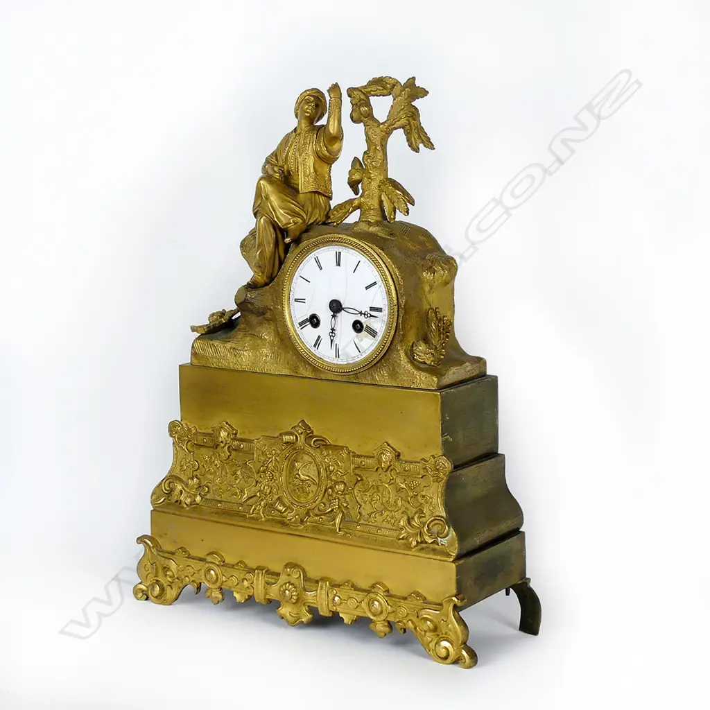 A 19thC French gilt figural mantel clock Image 1++
