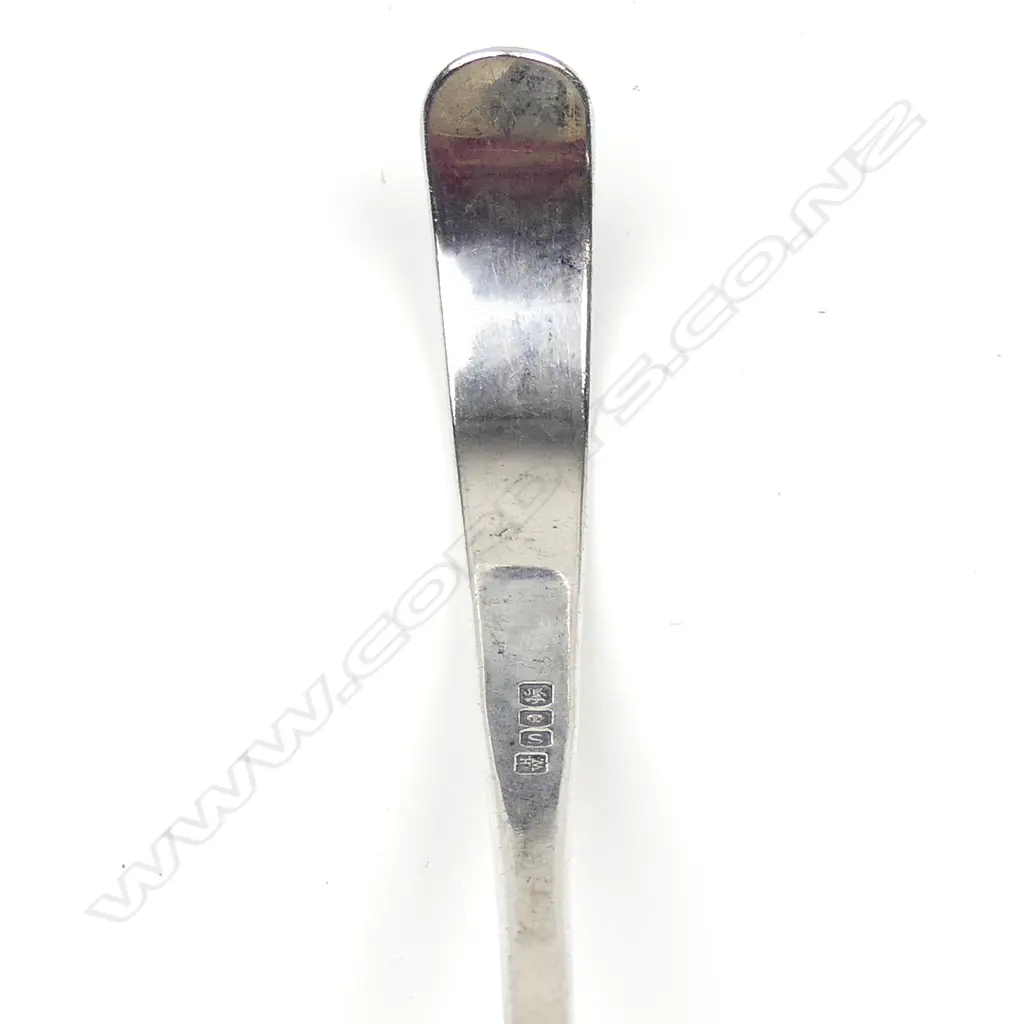 A silver sauce ladle Image 1++