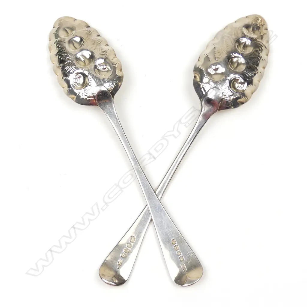A pair of silver berry spoons Image 1++