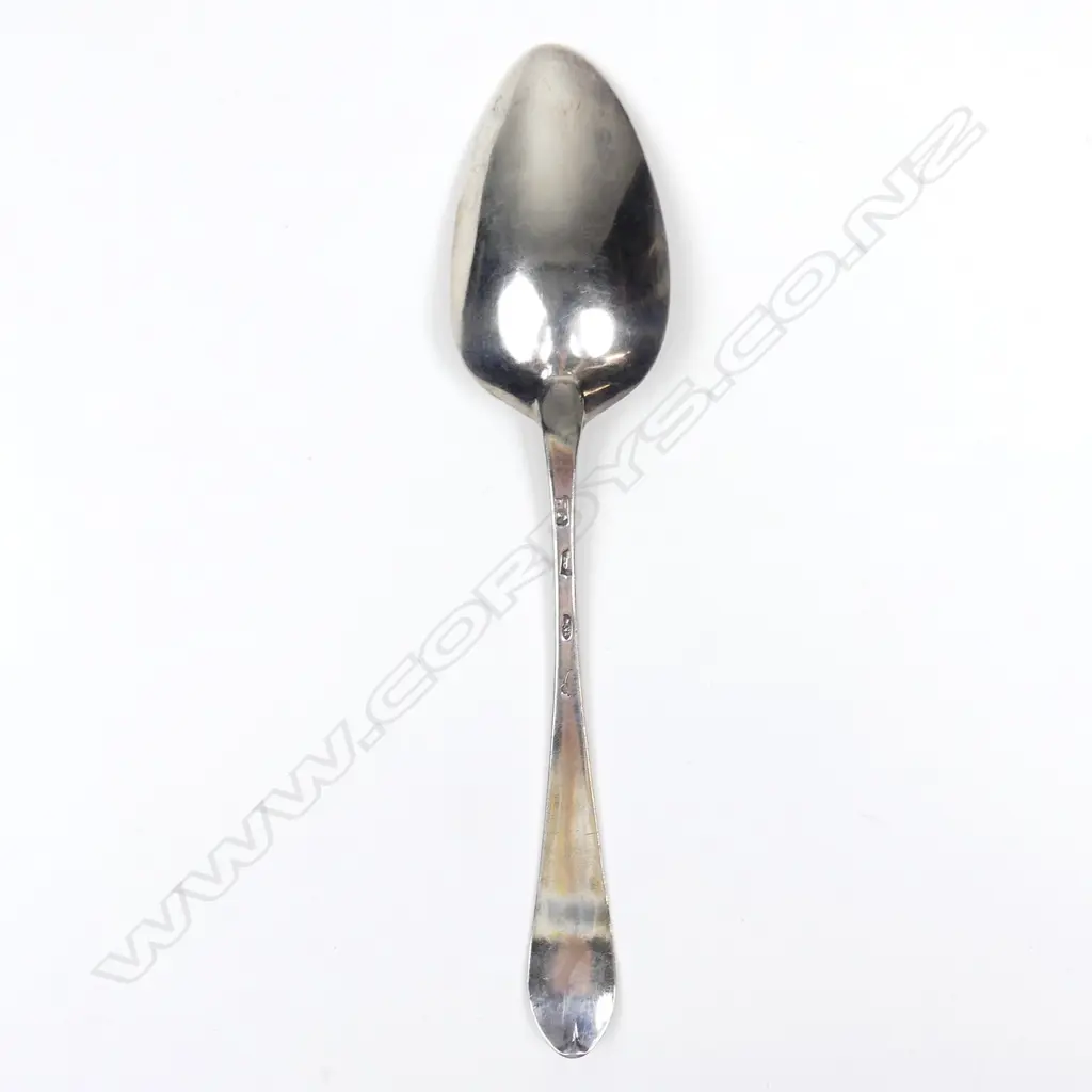 A George III Irish silver tablespoon Image 1++