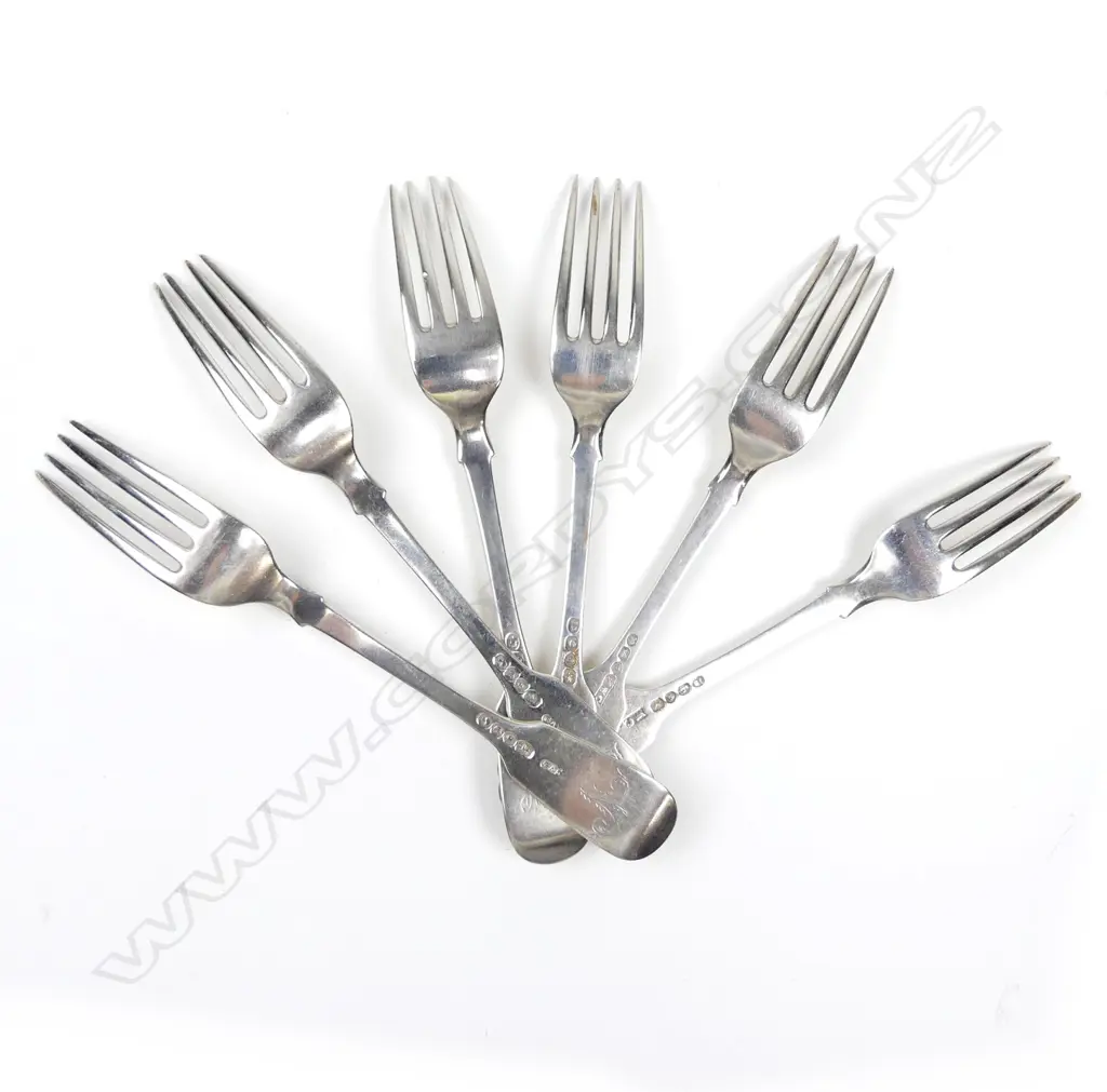 Six silver dessert forks Image 1++
