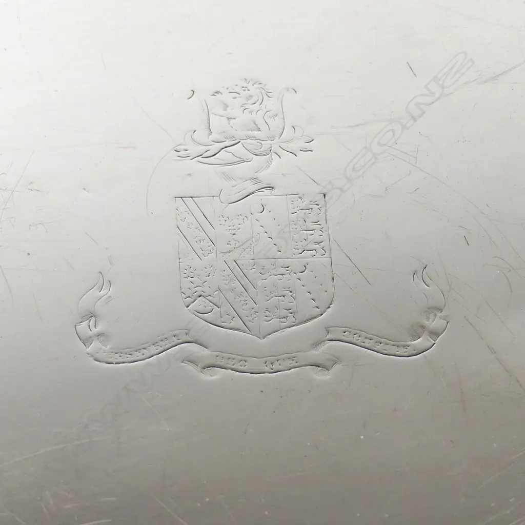 A good George III silver banquet tray Image 1++