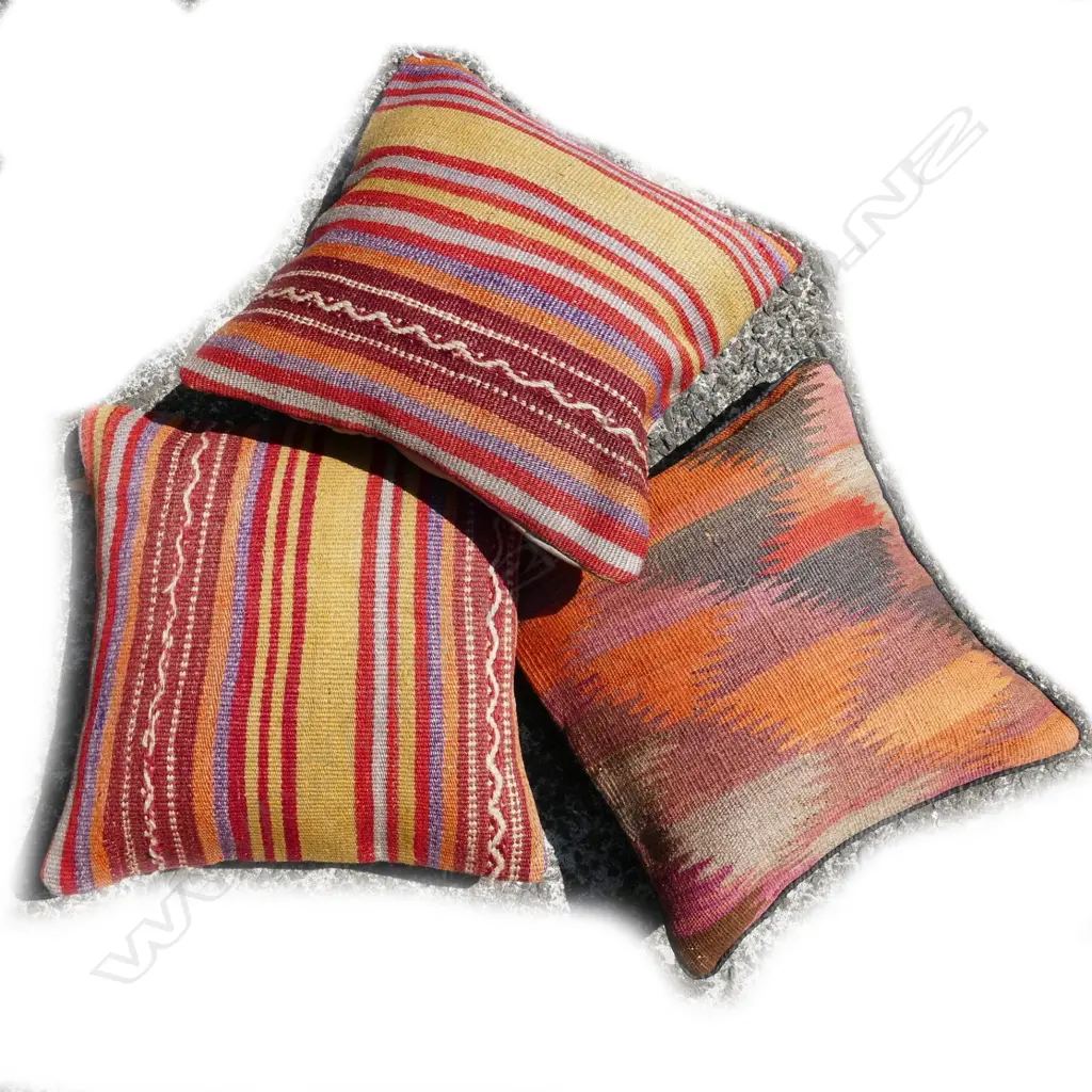 Three kilim cushions Image 1++