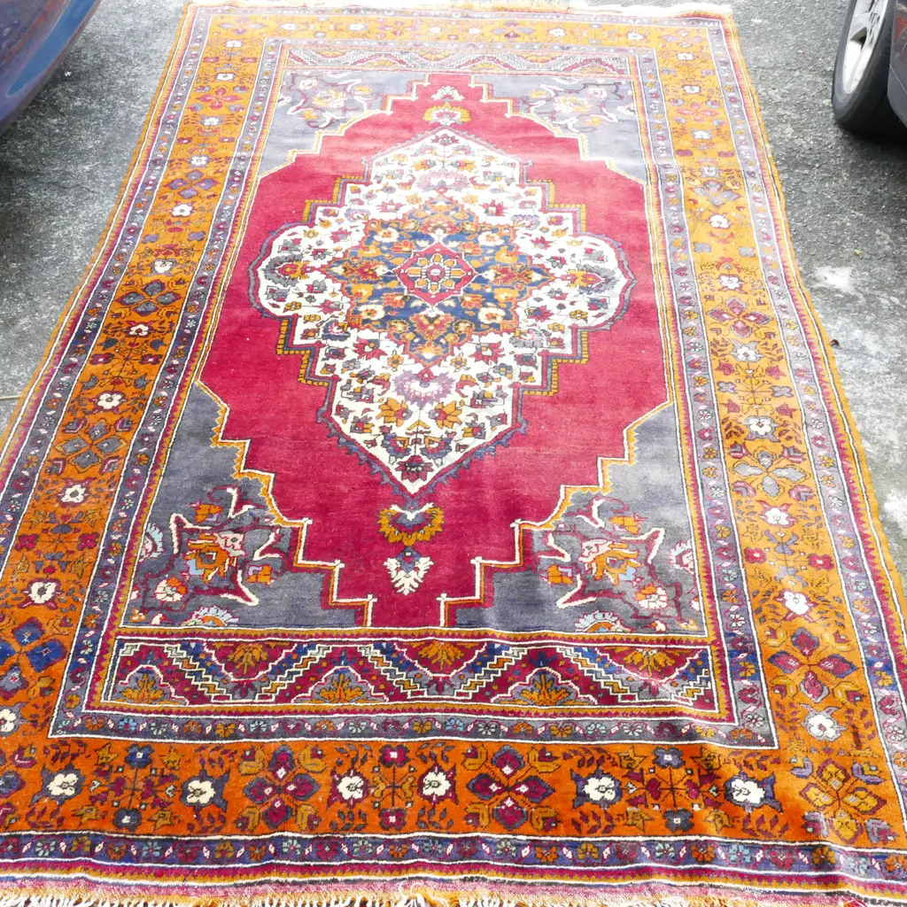 A Turkish hand knotted carpet Image 1++